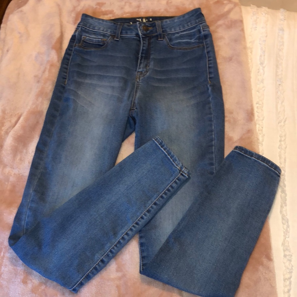 Skinny jeans